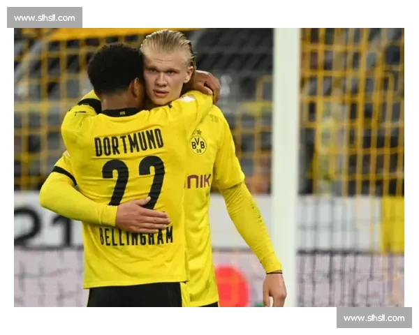 风雨兼程，莱万2026世界杯，他依然在路上